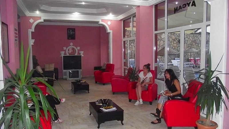 Aycan Otel