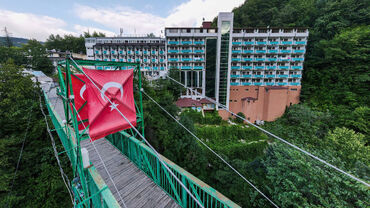 Oylat Çağlayan Otel