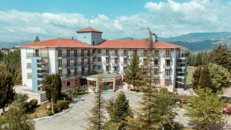 Golden Grass Thermal Hotel