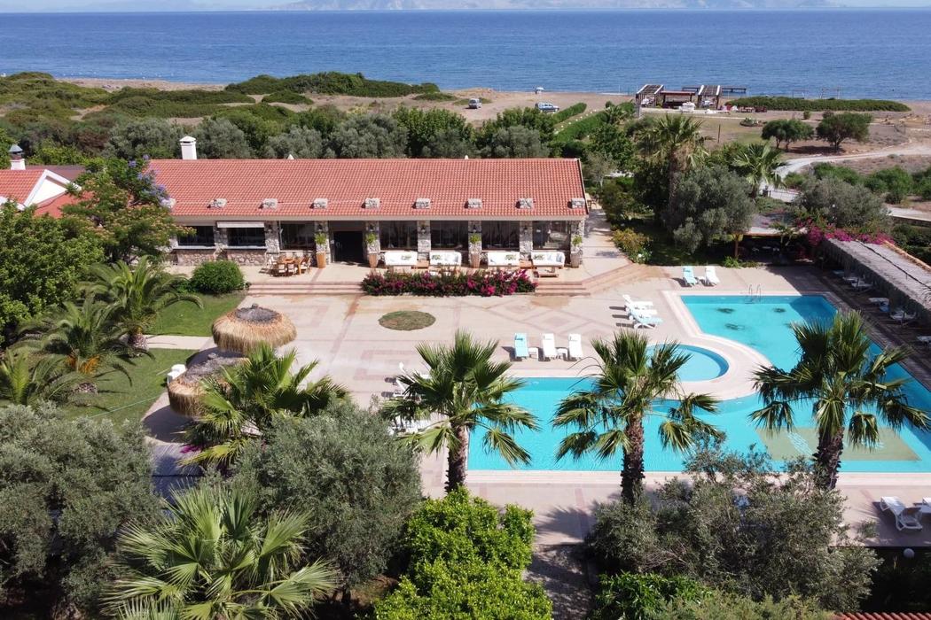 Flow Datça Surf Beach Hotel