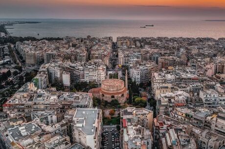 Büyük Yunanistan Turu (İzmir Hareketli)