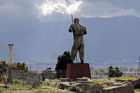 Otobüslü Büyük İtalya Turu (İzmir Hareketli)