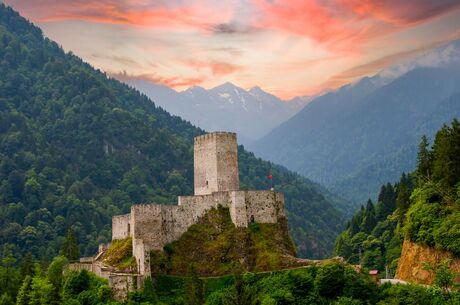 Karadeniz Esintisi Ve Batum Turu (İzmir Hareketli)
