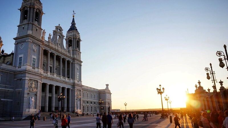 Madrid Turu Ajet Havayolları İle (Ankara Hareketli)
