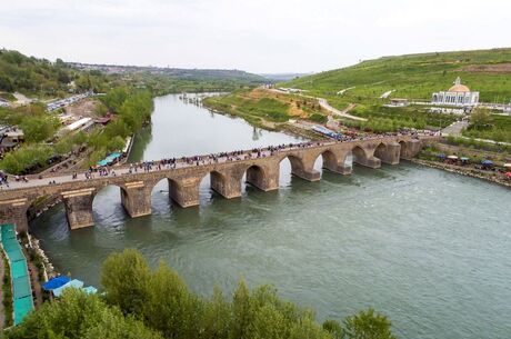 Uçaklı Gaziantep Mardin Şanlıurfa Turu (Izmir Hareketli)