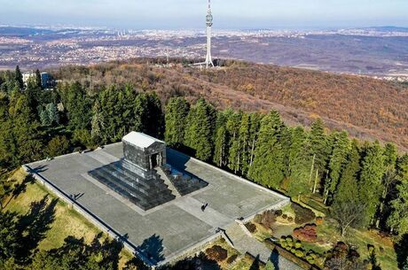 Kosovalı Büyük Balkanlar Turu Ajet Havayolları İle Prn Prn