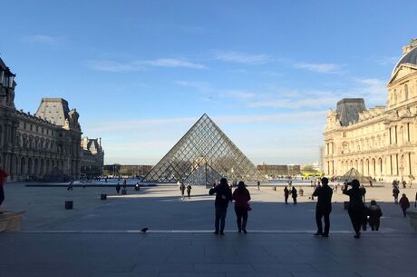 Ekspress Benelüks Paris Turu Türk Havayolları İle