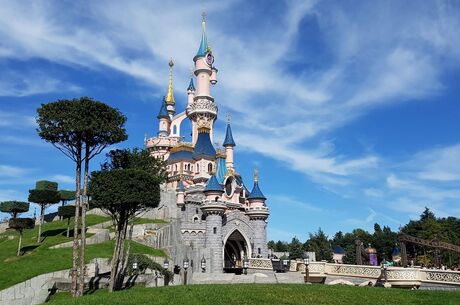 Paris Disneyland Turu Pegasus Havayolları İle (Ory Ory)