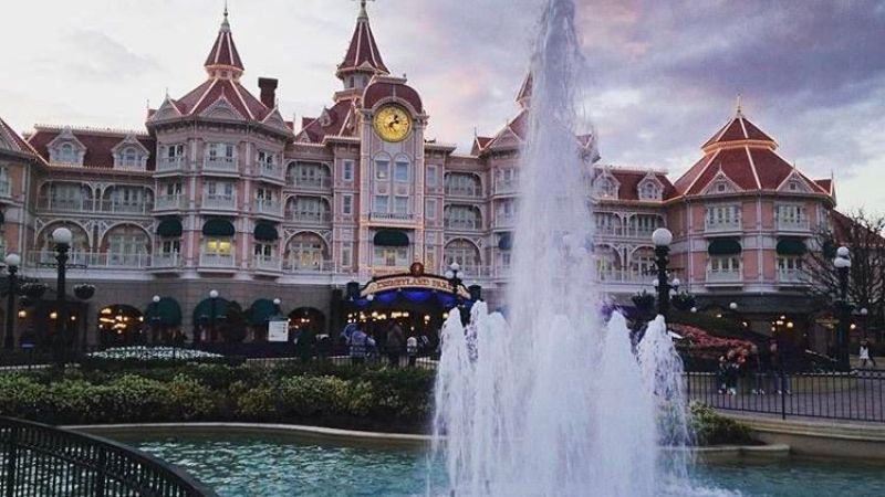 Paris Disneyland Turu Türk Havayolları İle (İstanbul Hareketli)
