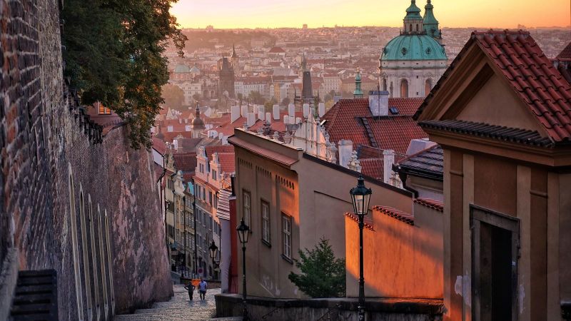 Orta Avrupa Turu 4 gece (İstanbul Hareketli)