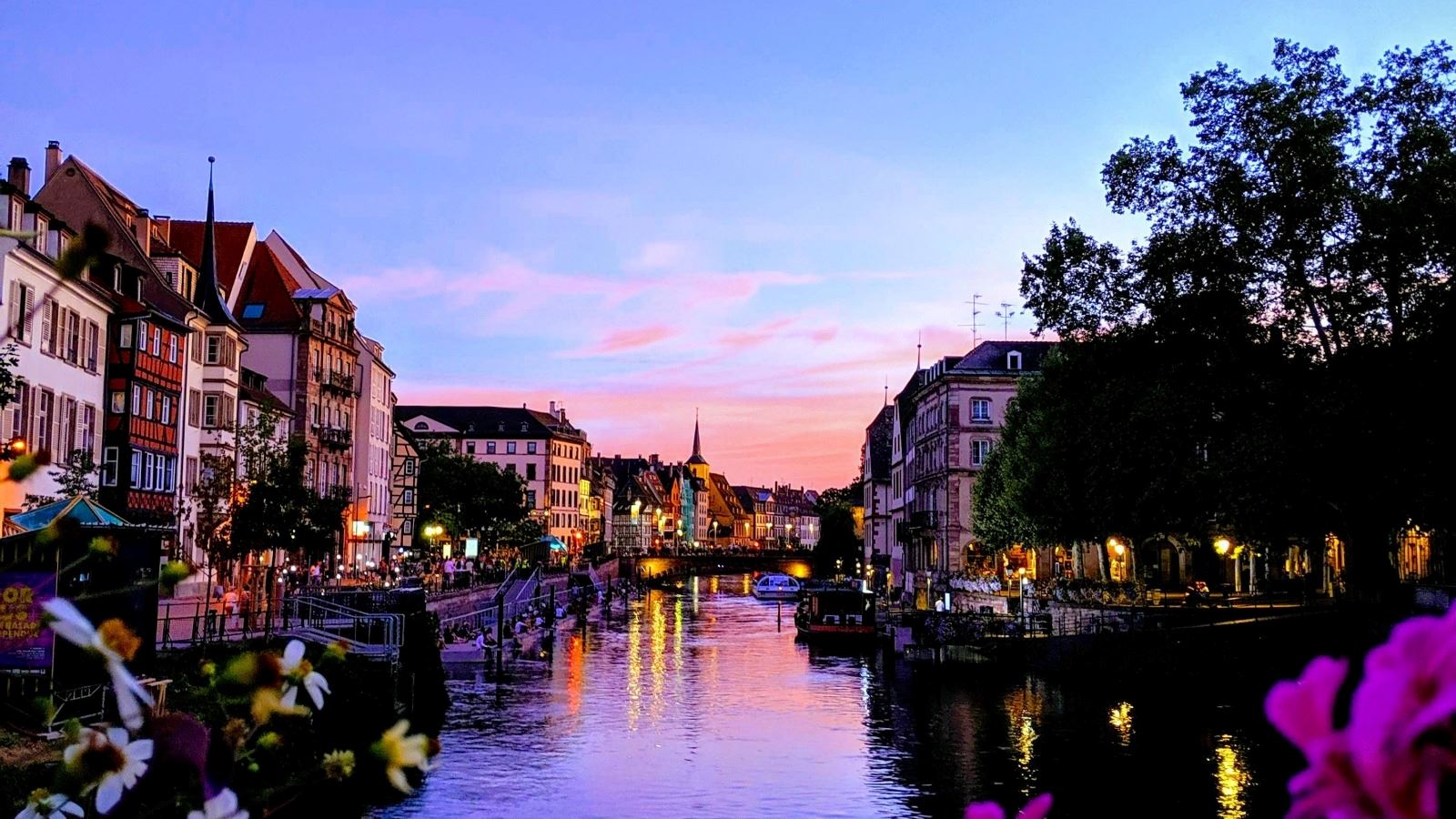 Görkemli Rüya Üçgeni Sunexpress Hava Yoları İle 4 Gece (İzmir Hareketli)