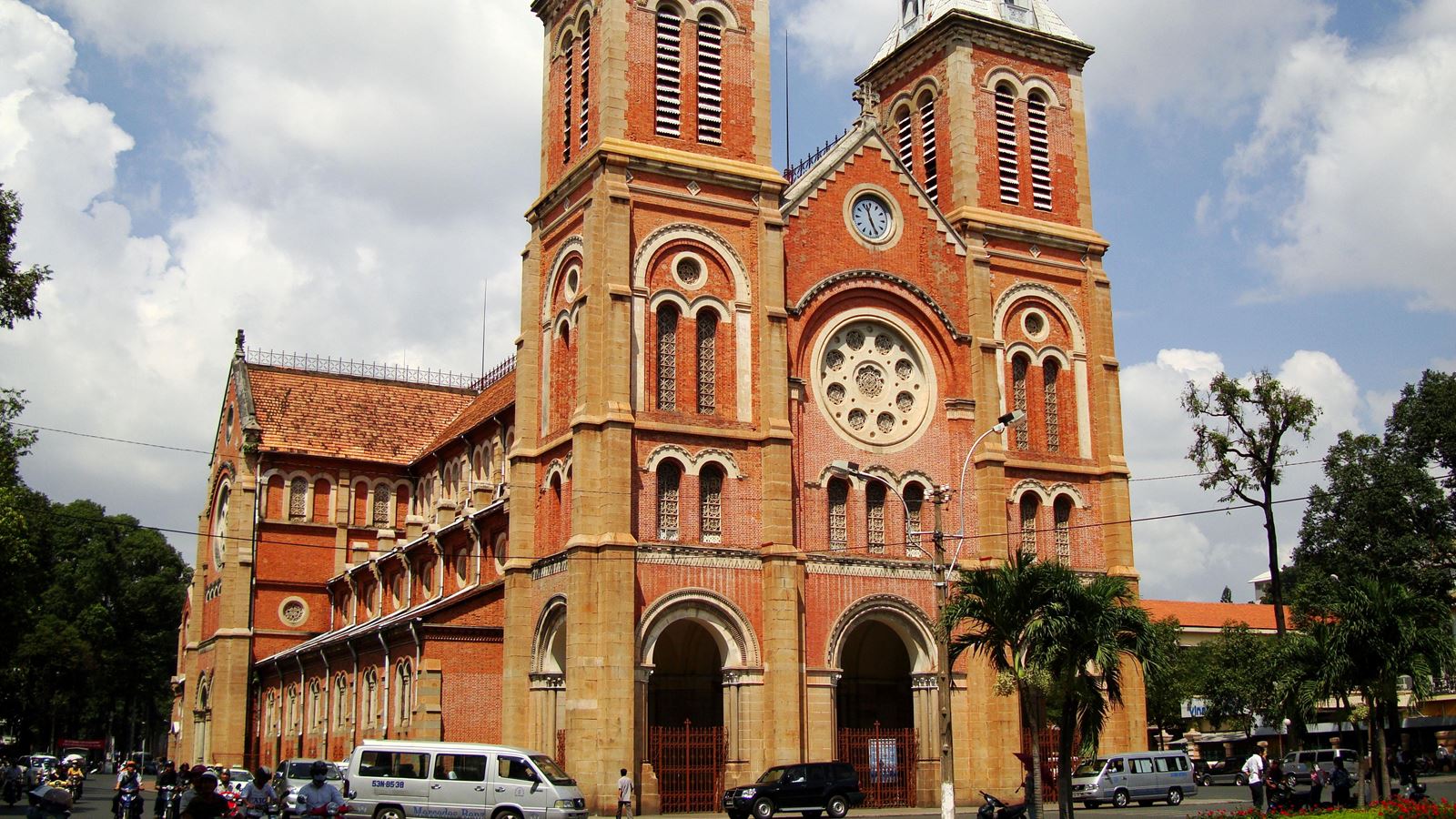 Premium Vietnam Kamboçya Turu Türk Havayolları İle (İstanbul Hareketli)