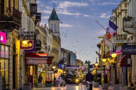 Otobüslü Balkan Üçlüsü ( İstanbul Hareketli)